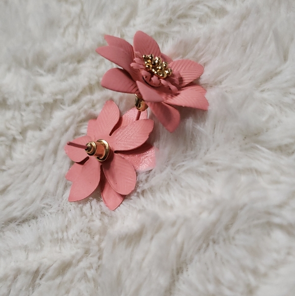 Handmade Floral Earrings Pink and Gold - Picture 5 of 5